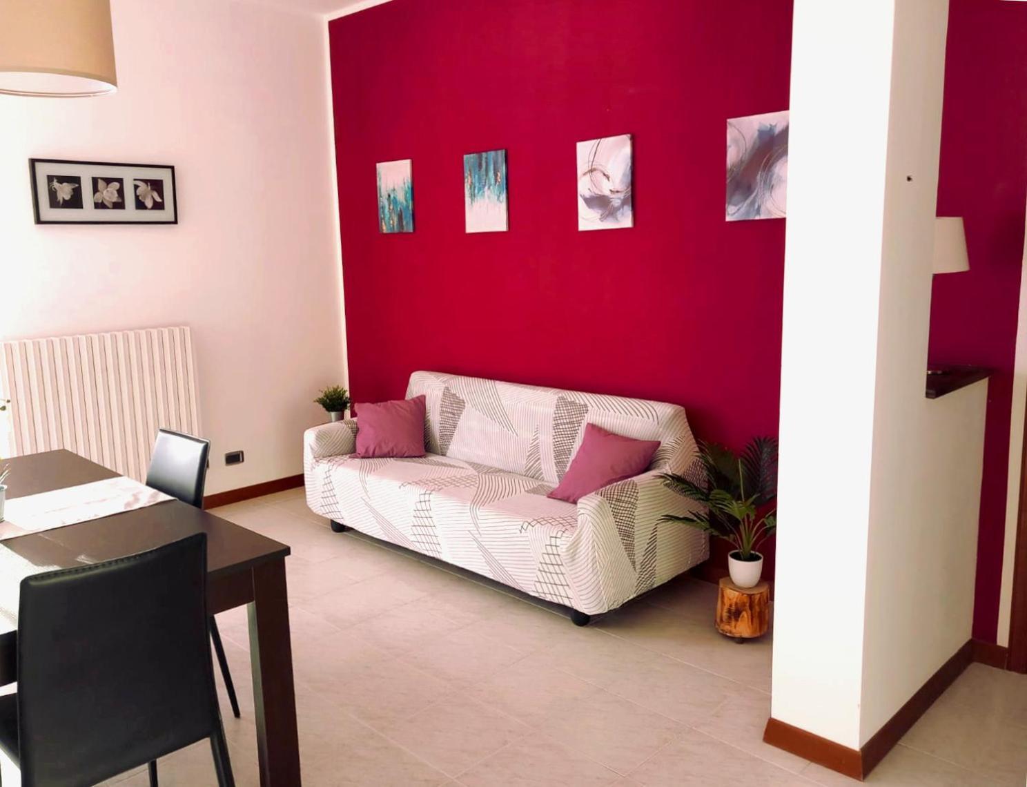 La Dolce Vita - Appartamento Con Parcheggio Privato Vicino Al Centro E All'Ospedale Asti Exterior foto